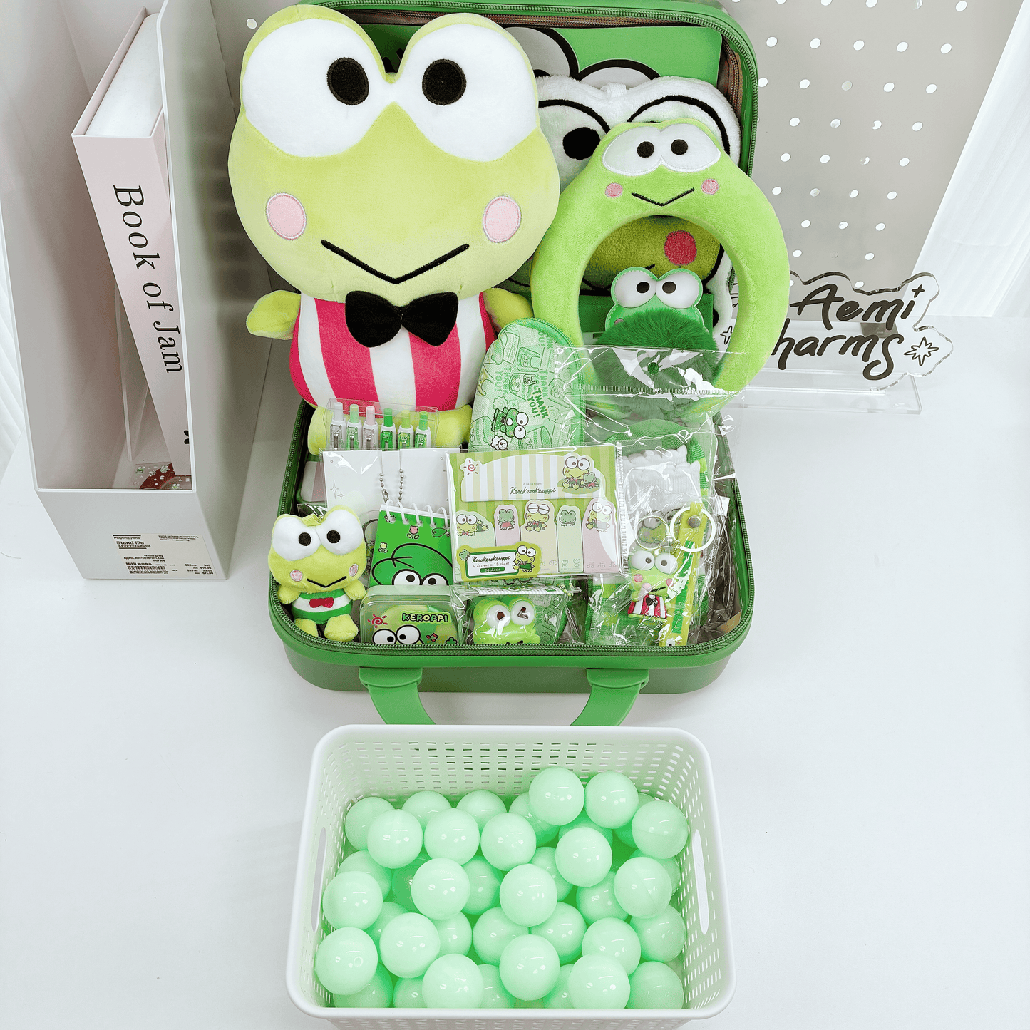 B-【KRP】14-Inch Suitcase Mystery Gift Box
