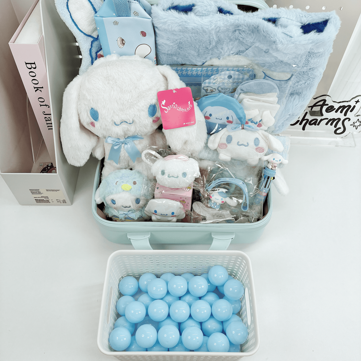 B-【CN】14-Inch Suitcase Mystery Gift Box